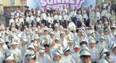 Darıca'da 850 çocuk şölenle sünnet edildi