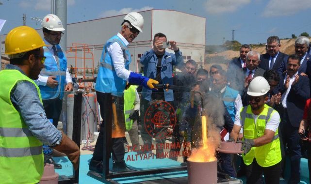 Dev projenin ilk kaynağını Bakan Uraloğlu yaptı