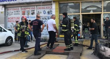 İş yerindeki klima ve buzdolabı yangın çıkardı