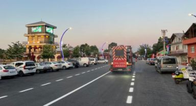 Kullar Karamürsel Caddesinde yol çizgileri de çekildi