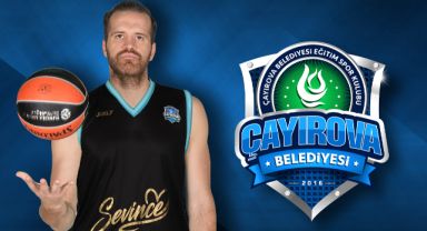 Milli basketbolcu Oğuz Savaş, Çayırova’da!