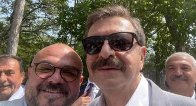 Şerifalioğlu, Hisarcıklıoğlu ile selfie yaptı