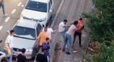 Sipariş yetiştirmeye çalışan kurye sokak ortasında dehşeti yaşadı