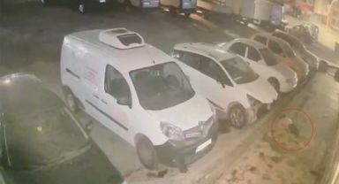 19 yaşındaki gencin 6. kattan düşüş anı kameraya yansıdı