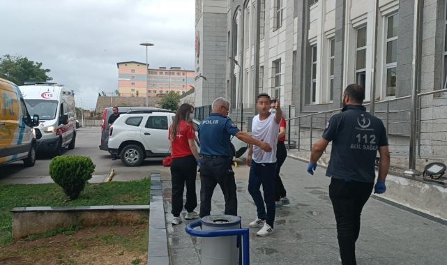 Adliye önünde kendini ateşe verdi