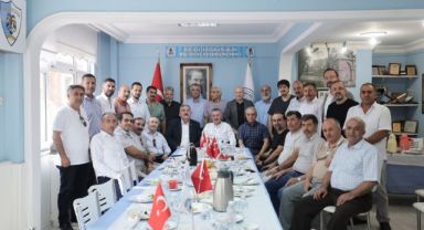 Başkan Büyükakın, Erzurum Vakfı’na konuk oldu
