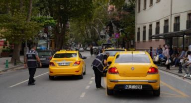 Büyükşehir ticari taksileri denetliyor