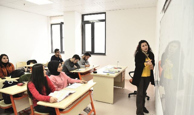 Çayırova’da yeni dönem kurs kayıtları başladı