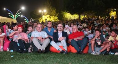 Çayırovalılar, 'Süt Kardeşler'i hep birlikte izledi