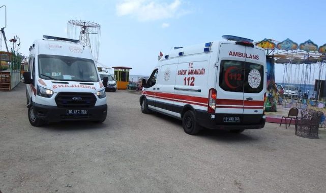 Denizde boğulma tehlikesi geçiren genç yaşam mücadelesi veriyor