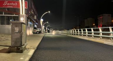 Eşref Bitlis Caddesi ışıl ışıl oldu