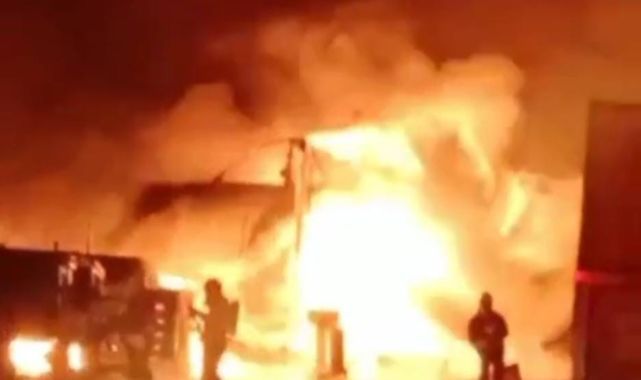Gebze'de asfalt eritme tankında patlama: 2 yaralı