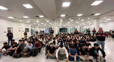 Kocaeli'de 163 düzensiz göçmen sınır dışı edildi
