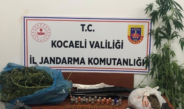 Kocaeli'de jandarmadan uyuşturucu operasyonu: 3 gözaltı