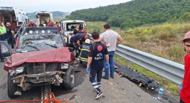 Kuzey Marmara Otoyolu'nda feci kaza: 2'si ağır 6 yaralı