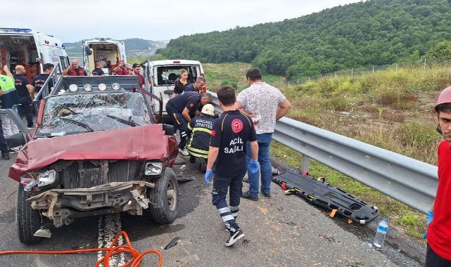 Kuzey Marmara Otoyolu'nda feci kaza: 2'si ağır 6 yaralı