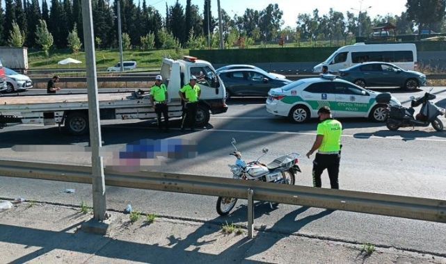 Motosiklet kamyon ile bariyer arasına sıkıştı: 1 ölü, 1 yaralı
