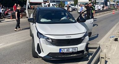 Otomobil bariyerlere ok gibi saplandı:1 yaralı