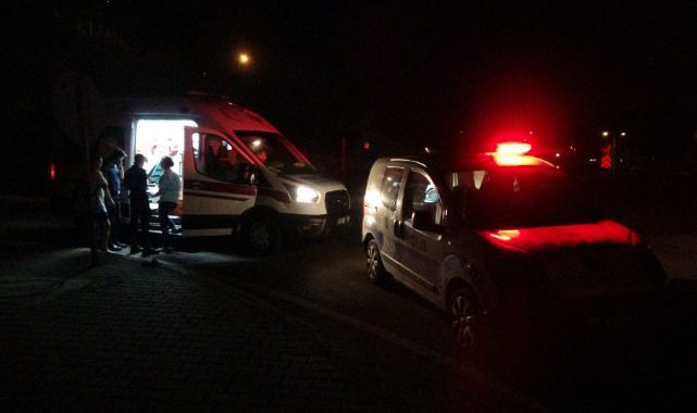 Otomobilde başlayan kavga caddeye taştı: 2 kadın yaralandı