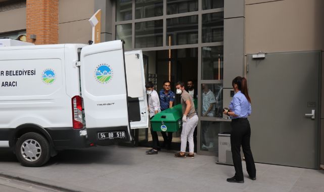 Banyoda ölü bulunan kadının cesedi 3 gün boyunca o dairede kalmış