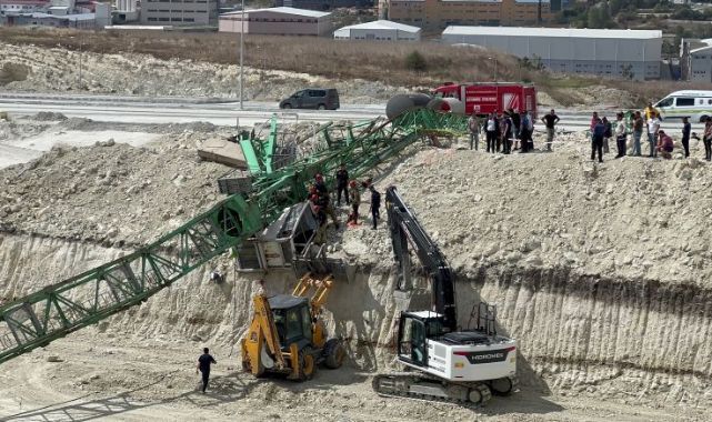 Dev vinç devrildi, ölümün arkasında ihmaller olduğu iddia edildi