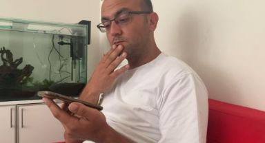 Dolandırıcılar, gazeteci Mert Gürenç'i dolandırmaya çalıştı
