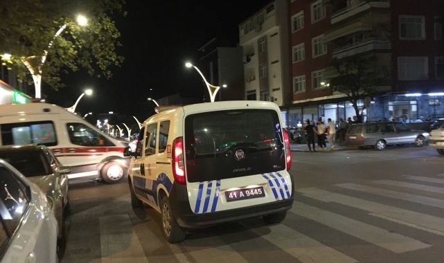 Elinde bıçakla eşini ve 2 yaşındaki çocuğunu esir aldı