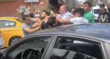 Kaza sonrası kavga: Baba ve oğluna 7 kişi saldırdı