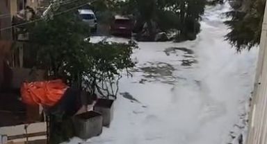Kocaeli'de sağanak sonrası şaşırtan görüntü