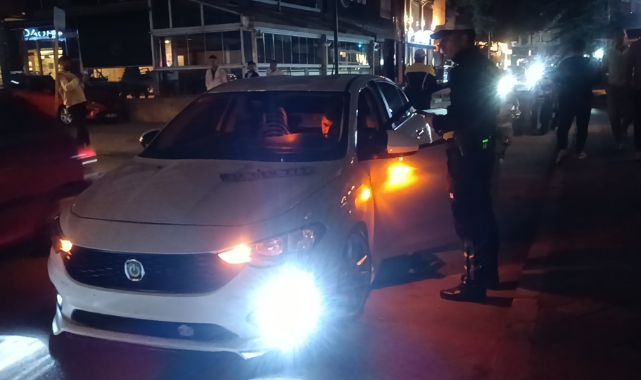 Plakasız sürücü cezadan kurtulamadı