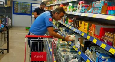Tarihi geçmiş gıda ürünü satacaklardı, Büyükşehir Zabıtası el koydu