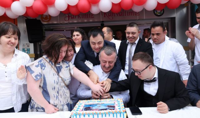 Başkan, +1 çocukların hayalini gerçekleştirdi