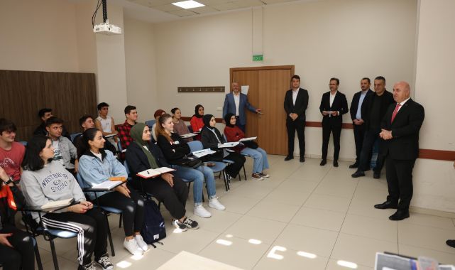 Bıyık, YKS hazırlık öğrencilerine başarılar diledi