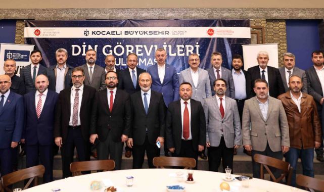 Büyükakın, Din görevlileriyle buluştu