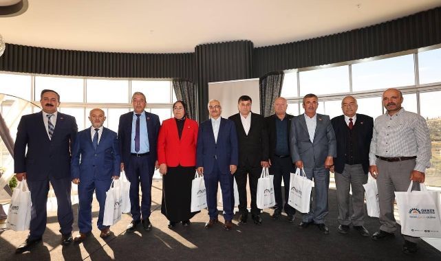 Büyükgöz Muhtarları ağırladı
