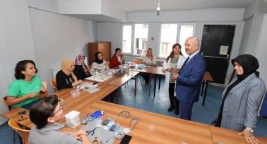 GESMEK'de kadınlar hem eğleniyor hem öğreniyor