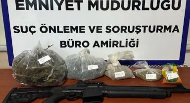 Kocaeli'de yapılan baskında uyuşturucu ele geçirildi