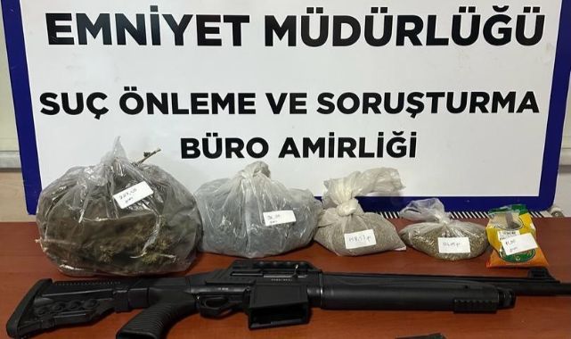 Kocaeli'de yapılan baskında uyuşturucu ele geçirildi