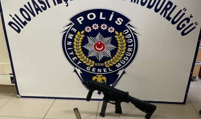 Konvoyda havaya ateş açmıştı, bagajdan makineli tüfek çıktı