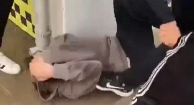 Liseli genç feci şekilde darp edildi