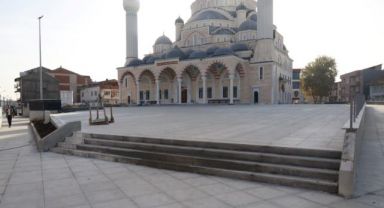 M. Ali Paşa Cami meydan ve otoparkta sona doğru
