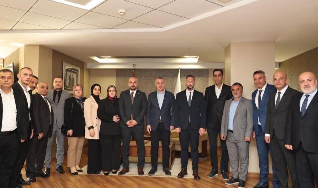 MHP’li Demirbaş ve ekibi Büyükakın’a konuk oldu