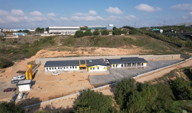 Sokak hayvanları rehabilitasyon merkezinde çevre düzenlemesi