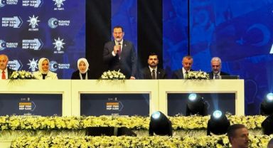 Tarihi kongrenin Divan Heyeti’nde Başkan Büyükakın da var