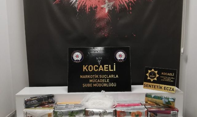 TEM'de durdurulan tırda 775 bin uyuşturucu hap ele geçirildi