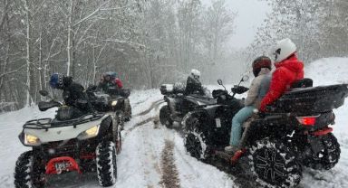 ATV’lerine atlayan grup karın keyfini böyle çıkardı
