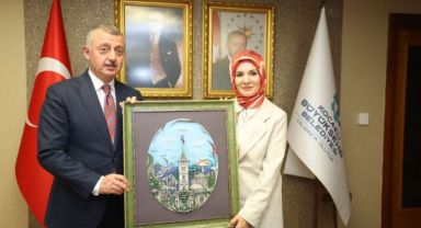 Bakan Göktaş’tan Büyükşehir’e ziyaret