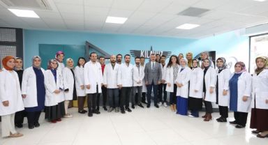 Büyükakın, 24 Kasım Öğretmenler Günü’nü kutladı