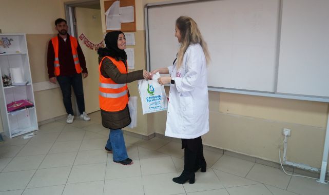 Çayırova Belediyesi, öğretmenleri unutmadı