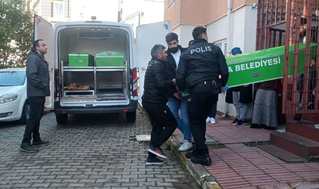 Eşini öldürüp oğlunu yaralamıştı, intihar etti